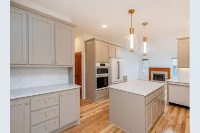 2498 Pond Circle E, Mendota Heights, MN 55120 - Photo 15