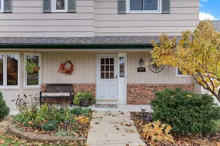 609 Chicago Dr, Burnsville, MN 55306 - Photo 3