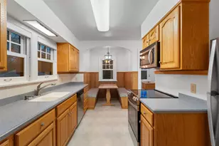 848 8th Ave SW, Rochester, MN 55902 - Photo 9