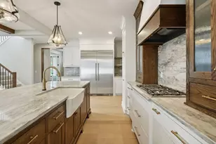 4509 Oxford Ave, Edina, MN 55436 - Photo 7