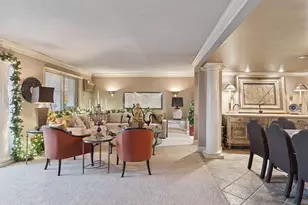 3076 Lexington Ave N, Roseville, MN 55113 - Photo 3