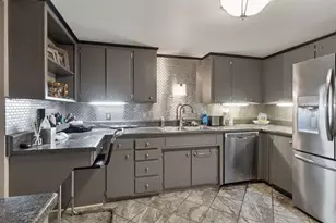 3076 Lexington Ave N, Roseville, MN 55113 - Photo 9