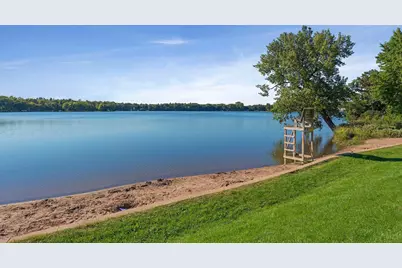 3076 Lexington Avenue N #A6, Roseville, MN 55113 - Photo 45