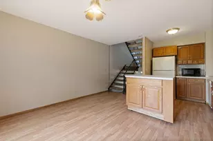 5648 Brookdale Dr N, Brooklyn Park, MN 55443 - Photo 7