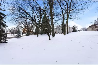 2510 Wexford Court, New Brighton, MN 55112 - Photo 23