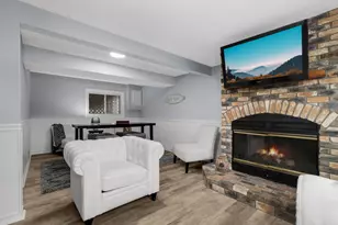 2645 15th Ave E, North Saint Paul, MN 55109 - Photo 21