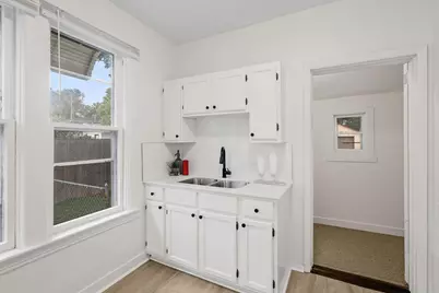 1367 Minnehaha Avenue E, Saint Paul, MN 55106 - Photo 11