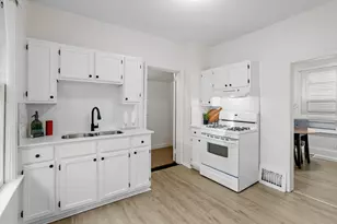 1367 Minnehaha Ave E, Saint Paul, MN 55106 - Photo 13