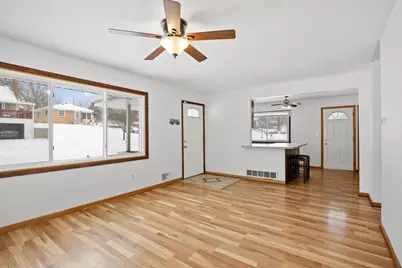 1177 Bradley Street, Saint Paul, MN 55130 - Photo 5