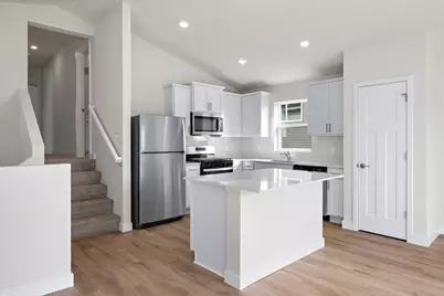 616 Redwood Loop N, Cambridge, MN 55008 - Photo 7