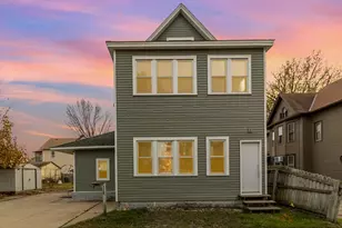 328 Edmund Ave, Saint Paul, MN 55103 - Photo 1