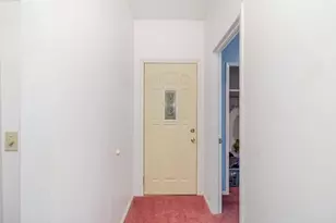 328 Edmund Ave, Saint Paul, MN 55103 - Photo 11