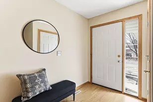 6918 42nd Ave N, Crystal, MN 55427 - Photo 3