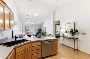 6918 42nd Ave N, Crystal, MN 55427 - Photo 7