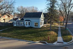 203 Trott Ave SE, Willmar, MN 56201 - Photo 39