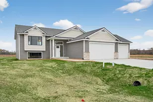 655 1st St SE, Elgin, MN 55932 - Photo 25