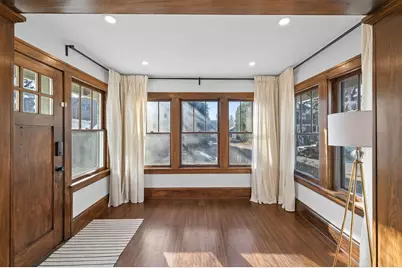 1010 W 33rd Street, Minneapolis, MN 55408 - Photo 5