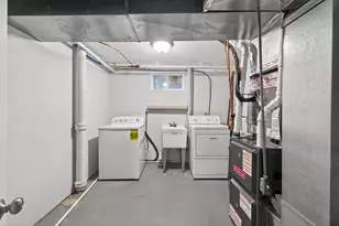 1010 W 33rd St, Minneapolis, MN 55408 - Photo 37