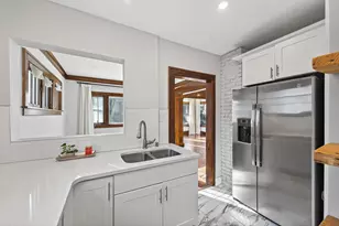 1010 W 33rd St, Minneapolis, MN 55408 - Photo 19