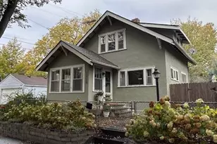 1010 W 33rd St, Minneapolis, MN 55408 - Photo 1