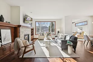 3582 Lemieux Cir, Eagan, MN 55122 - Photo 3