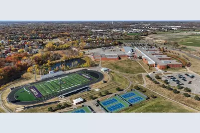 1732 Oak Creek Pass, Chaska, MN 55318 - Photo 59