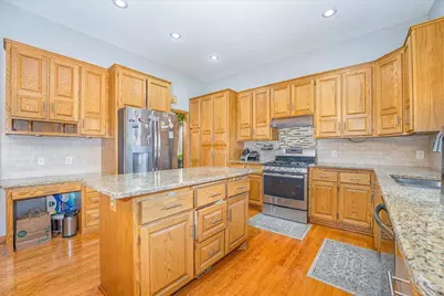 7087 Wellington Lane N, Maple Grove, MN 55369 - Photo 11