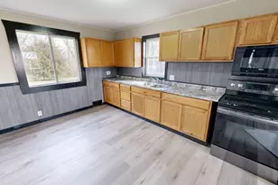 2250 66th Ave NE, Willmar, MN 56201 - Photo 5