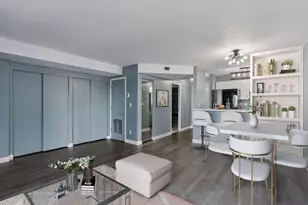 66 9th St, Saint Paul, MN 55101 - Photo 5