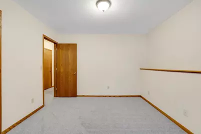 2492 Beam Avenue E, North Saint Paul, MN 55109 - Photo 31