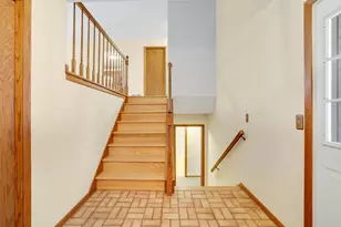 2492 Beam Ave E, North Saint Paul, MN 55109 - Photo 5