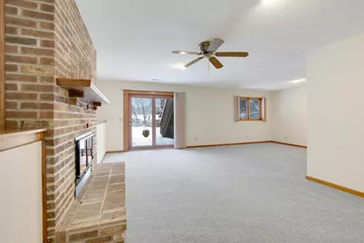 2492 Beam Avenue E, North Saint Paul, MN 55109 - Photo 23