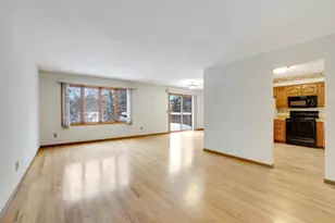 2492 Beam Ave E, North Saint Paul, MN 55109 - Photo 11