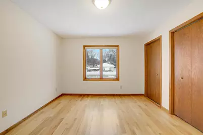 2492 Beam Avenue E, North Saint Paul, MN 55109 - Photo 21