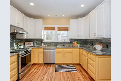 1917 Summit Avenue #2, Saint Paul, MN 55105 - Photo 15