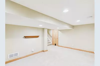 4534 Vallacher Avenue, Saint Louis Park, MN 55416 - Photo 31