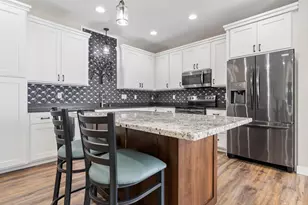 250 Rodeo Rd, Alexandria, MN 56308 - Photo 3