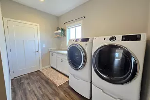 250 Rodeo Rd, Alexandria, MN 56308 - Photo 21