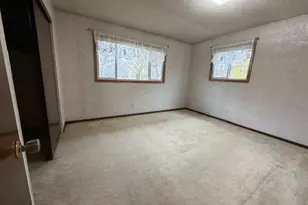 607 W 4th St, Litchfield, MN 55355 - Photo 7