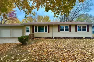 2107 Stade Ln, Fairmont, MN 56031 - Photo 1