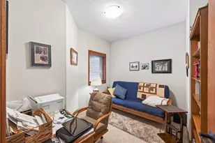 2021 Goodview Ave N, Oakdale, MN 55128 - Photo 25