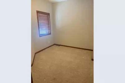 2021 Goodview Avenue N, Oakdale, MN 55128 - Photo 39