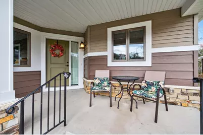 2021 Goodview Avenue N, Oakdale, MN 55128 - Photo 5