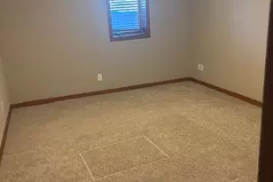 2021 Goodview Ave N, Oakdale, MN 55128 - Photo 45