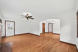 1732 Maryland Ave E, Saint Paul, MN 55106 - Photo 3