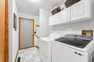 1410 Appaloosa Trail, Eagan, MN 55122 - Photo 25