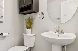 9580 Madison Dr, Chanhassen, MN 55317 - Photo 11