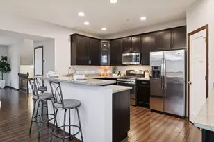 9580 Madison Dr, Chanhassen, MN 55317 - Photo 9