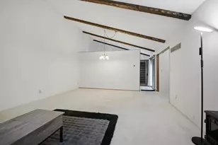 500 Oakland Pl NE, Austin, MN 55912 - Photo 5