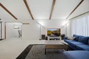 500 Oakland Pl NE, Austin, MN 55912 - Photo 3